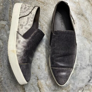 VINCE Payer Embossed Pointed Toe Slip On Sneaker Silvergray Women’s 5.5